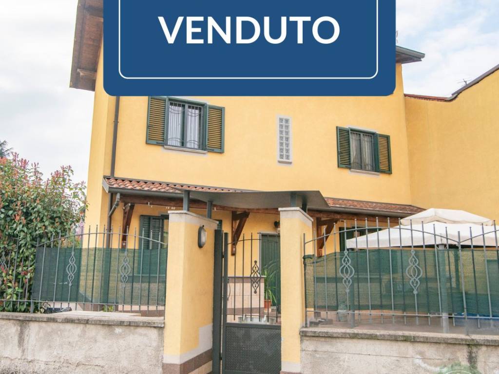 casa indipendente a Sesto San Giovanni in zona Pelucca/Villaggio Falck