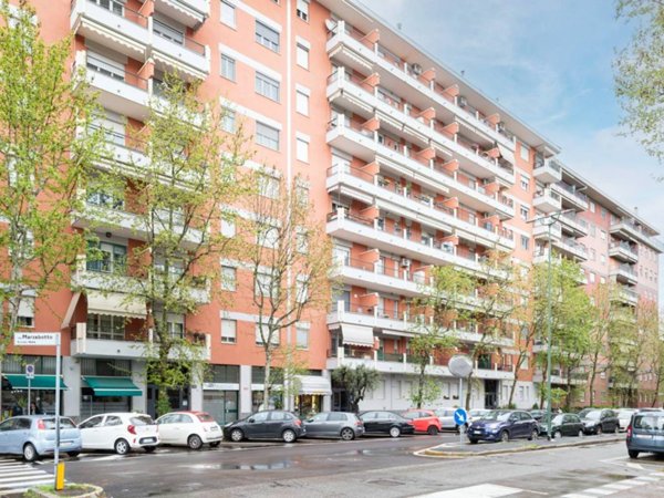 appartamento in vendita a Sesto San Giovanni