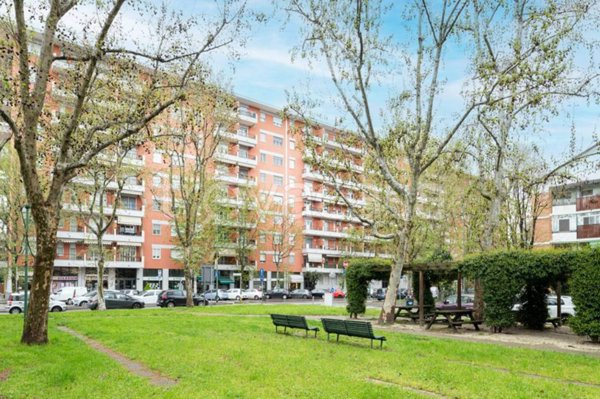 appartamento in vendita a Sesto San Giovanni in zona Rondò/Torretta