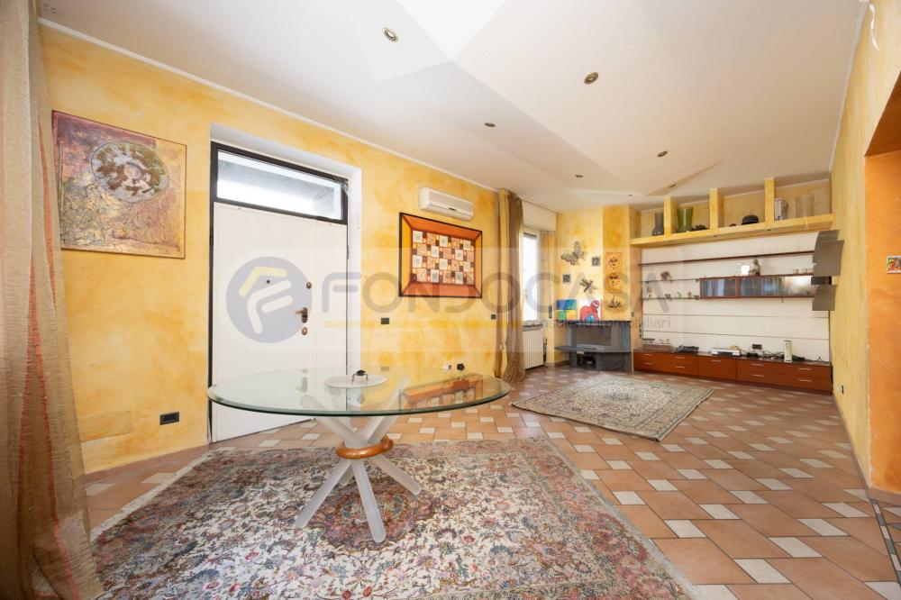 casa indipendente in vendita a Sesto San Giovanni