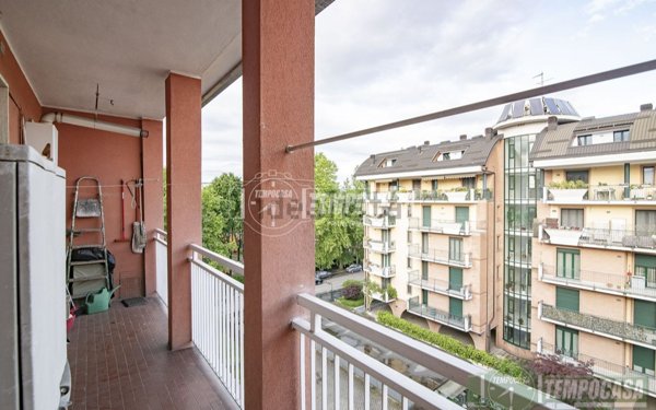 appartamento in vendita a Sesto San Giovanni in zona Rondinella