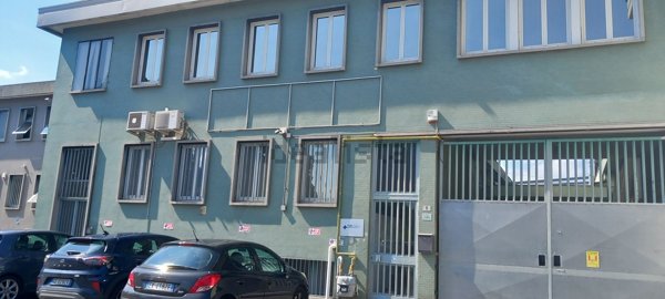 capannone in vendita a Sesto San Giovanni