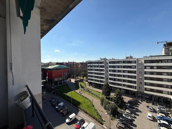 appartamento in vendita a Sesto San Giovanni in zona Rondò/Torretta