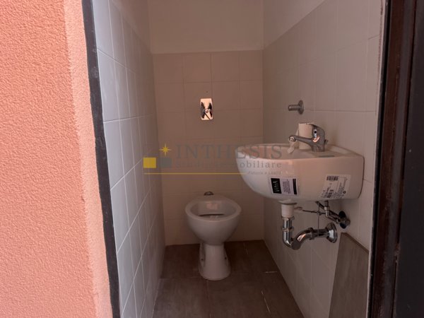locale di sgombero in vendita a Sesto San Giovanni