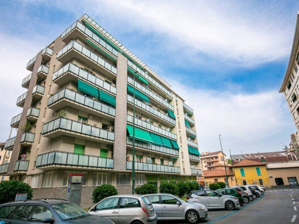 appartamento in vendita a Sesto San Giovanni in zona Rondò/Torretta