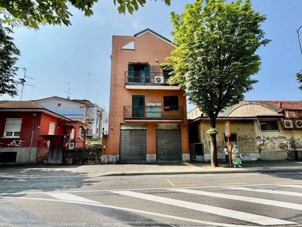 intera palazzina in vendita a Sesto San Giovanni