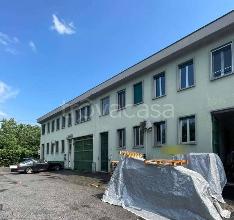 negozio in vendita a Sesto San Giovanni