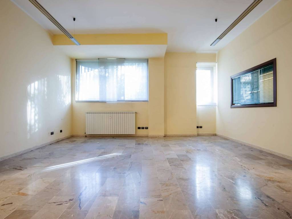 appartamento in vendita a Sesto San Giovanni in zona Rondò/Torretta