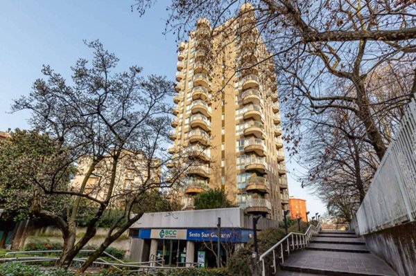 appartamento in vendita a Sesto San Giovanni in zona Rondò/Torretta