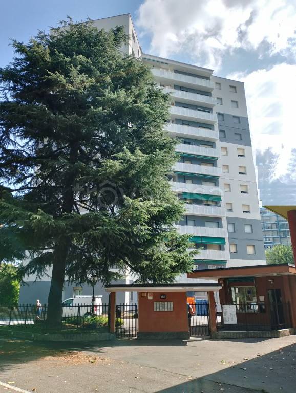 appartamento in vendita a Sesto San Giovanni