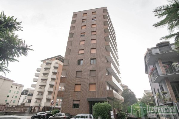 appartamento in vendita a Sesto San Giovanni in zona Rondinella