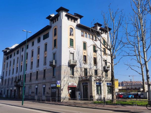 appartamento in vendita a Sesto San Giovanni in zona Rondinella