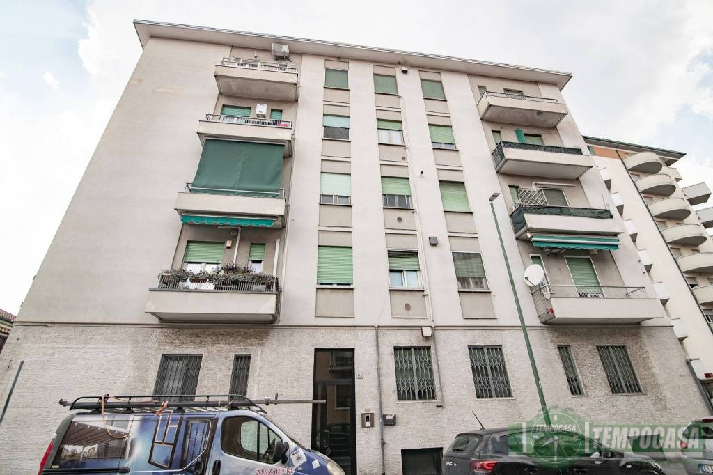 appartamento in vendita a Sesto San Giovanni in zona Rondò/Torretta