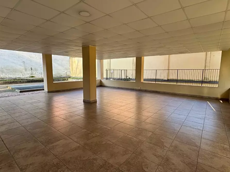 locale di sgombero in vendita a Sesto San Giovanni
