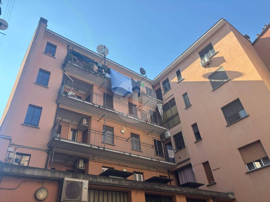 appartamento in vendita a Sesto San Giovanni in zona Rondò/Torretta