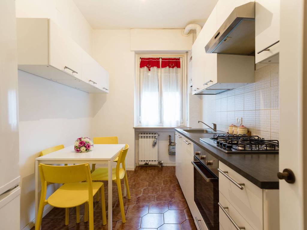appartamento in vendita a Sesto San Giovanni in zona Rondinella