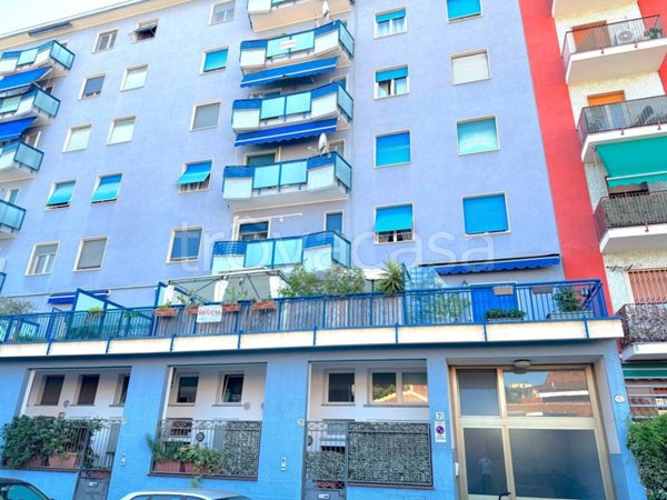 appartamento in vendita a Sesto San Giovanni in zona Rondinella