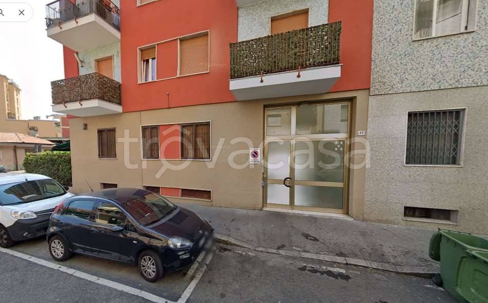 appartamento in vendita a Sesto San Giovanni in zona Rondinella
