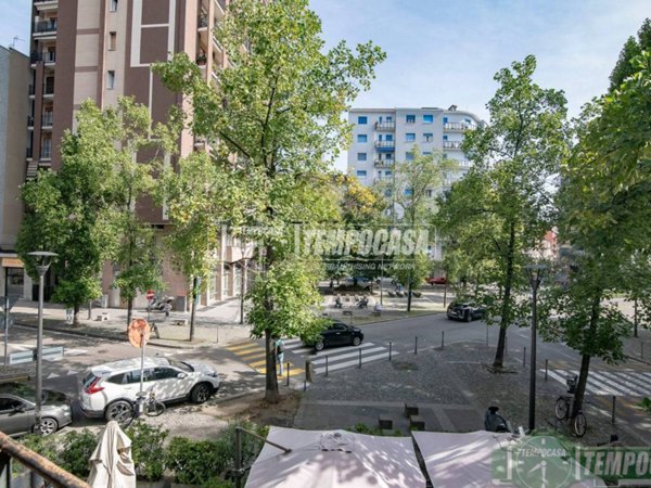 appartamento in vendita a Sesto San Giovanni in zona Rondinella