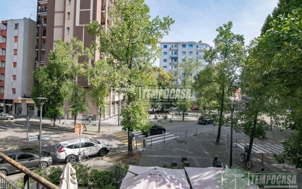 appartamento in vendita a Sesto San Giovanni in zona Rondinella
