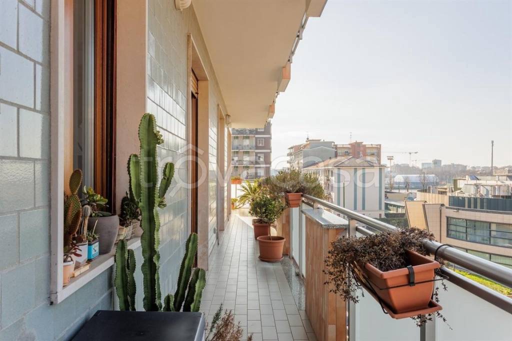 appartamento in vendita a Sesto San Giovanni in zona Rondò/Torretta