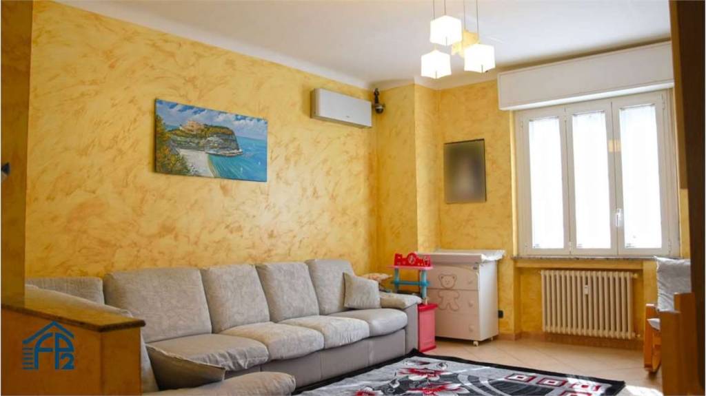 appartamento in vendita a Sesto San Giovanni in zona Rondinella