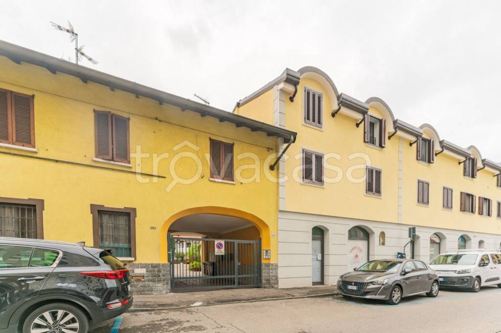 appartamento in vendita a Sesto San Giovanni in zona Rondò/Torretta
