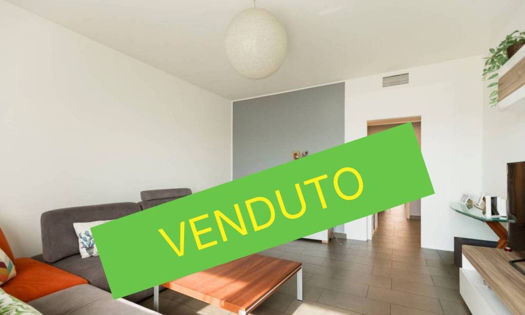 appartamento in vendita a Sesto San Giovanni in zona Rondinella