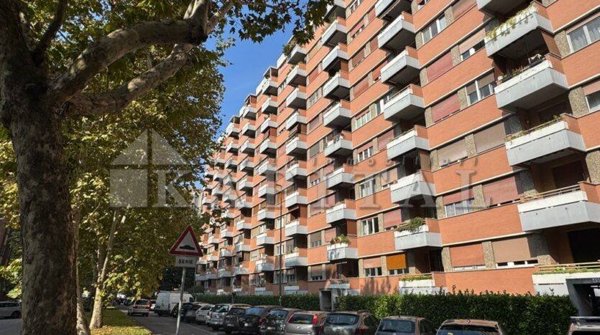appartamento in vendita a Sesto San Giovanni