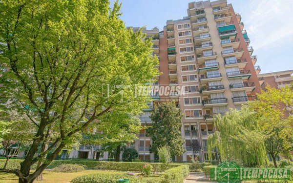 appartamento in vendita a Sesto San Giovanni in zona Rondò/Torretta