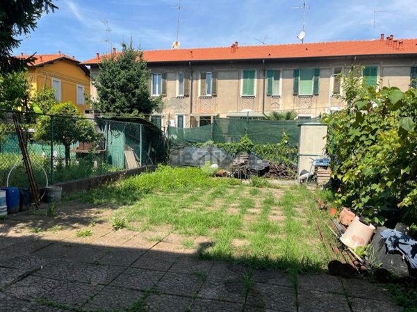 appartamento in vendita a Sesto San Giovanni in zona Pelucca/Villaggio Falck