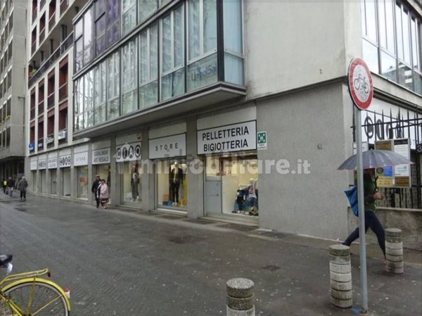 trivano in vendita a Sesto San Giovanni