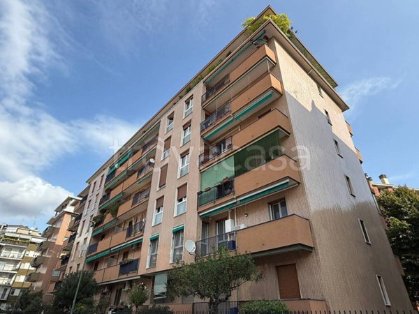 appartamento in vendita a Sesto San Giovanni in zona Rondinella