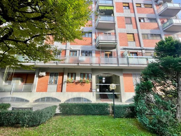 appartamento in vendita a Sesto San Giovanni in zona Rondò/Torretta