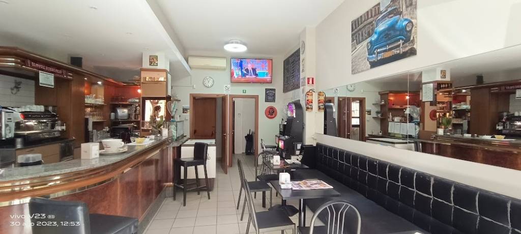 negozio in vendita a Sesto San Giovanni