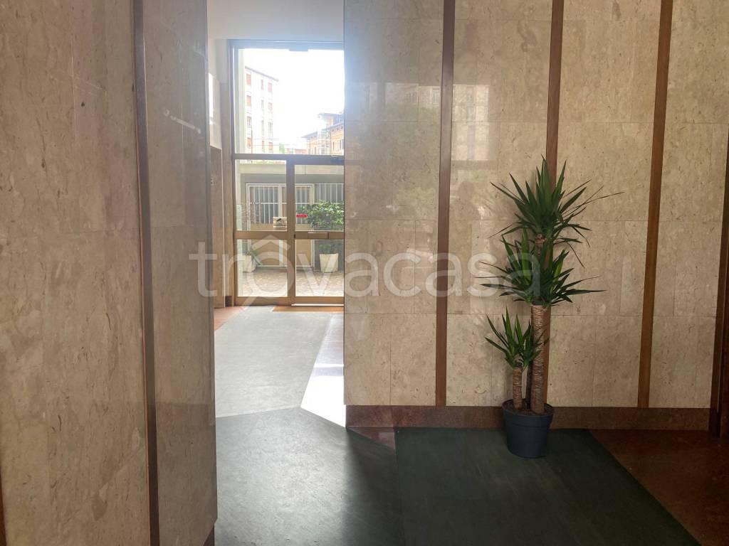 appartamento in vendita a Sesto San Giovanni in zona Rondò/Torretta