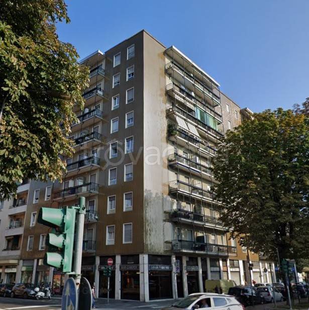 appartamento in vendita a Sesto San Giovanni in zona Rondò/Torretta