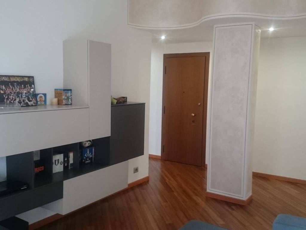 appartamento in vendita a Sesto San Giovanni in zona Rondò/Torretta