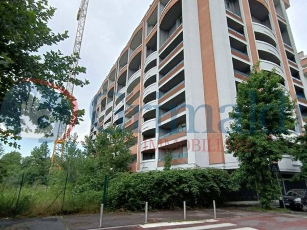 appartamento in vendita a Sesto San Giovanni in zona Pelucca/Villaggio Falck