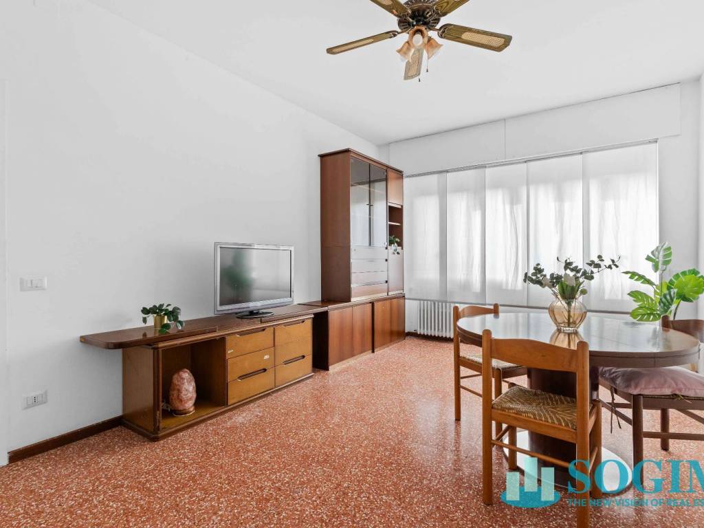 appartamento in vendita a Sesto San Giovanni in zona Rondò/Torretta