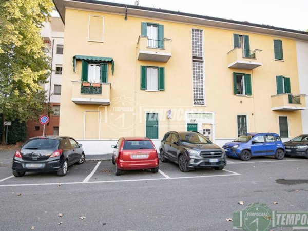 appartamento in vendita a Sesto San Giovanni in zona Pelucca/Villaggio Falck