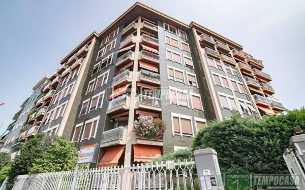 appartamento in vendita a Sesto San Giovanni in zona Rondò/Torretta