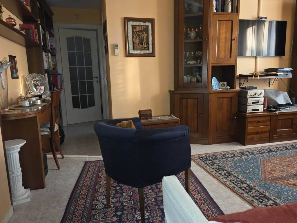 appartamento in vendita a Sesto San Giovanni in zona Rondinella