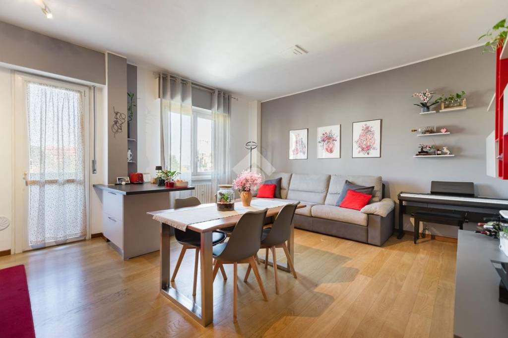 appartamento in vendita a Sesto San Giovanni in zona Rondò/Torretta