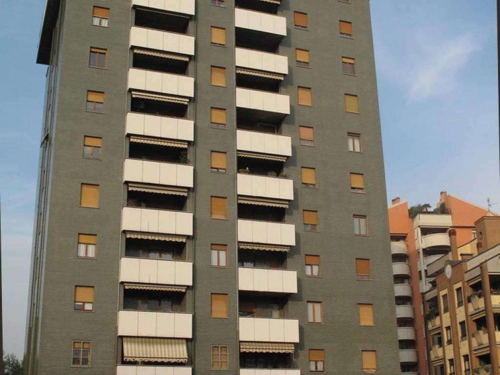 appartamento in vendita a Sesto San Giovanni in zona Rondò/Torretta