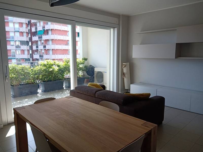 appartamento in vendita a Sesto San Giovanni in zona Rondinella