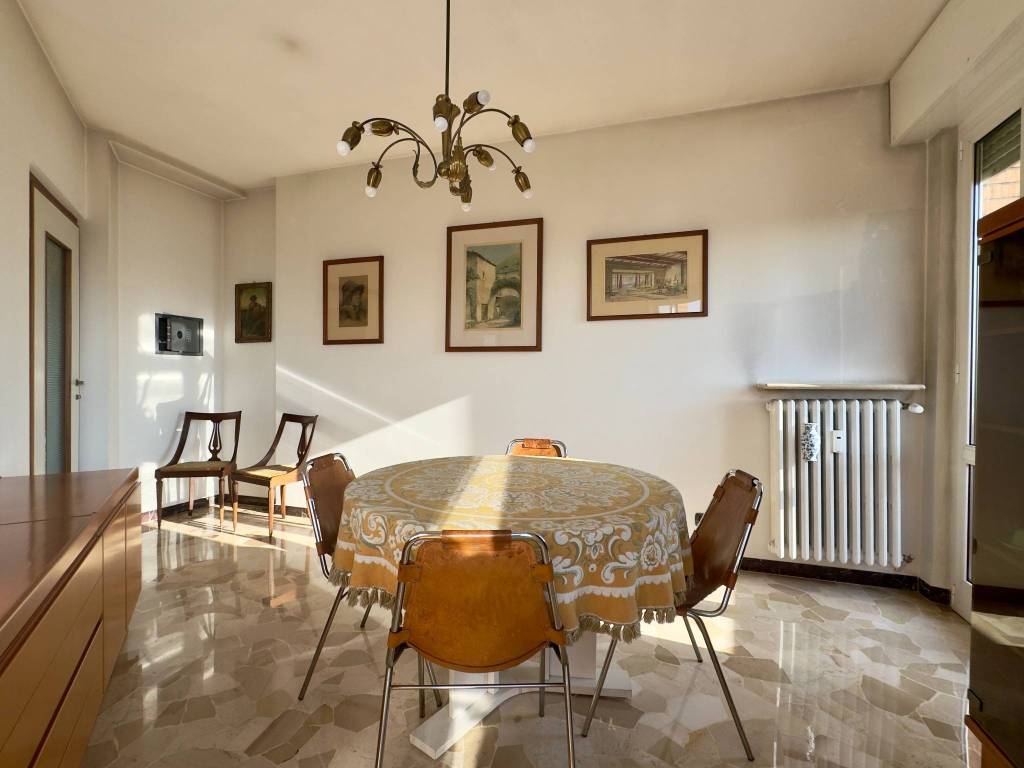 appartamento in vendita a Sesto San Giovanni in zona Rondò/Torretta