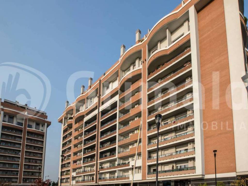 appartamento in vendita a Sesto San Giovanni in zona Pelucca/Villaggio Falck