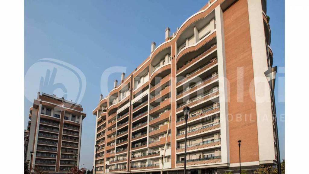 appartamento in vendita a Sesto San Giovanni in zona Restellone