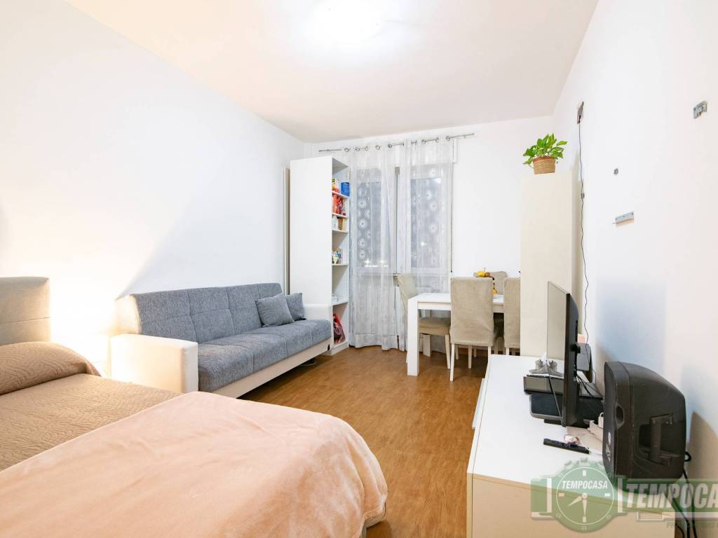 appartamento in vendita a Sesto San Giovanni in zona Rondinella